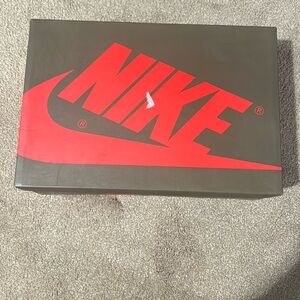 travis scott jordan 1 retro low. (rep shoes) never worn